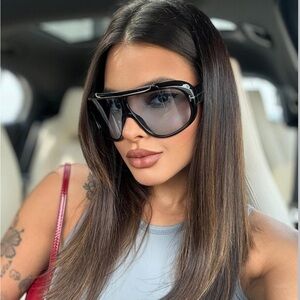 - - 💯- New Authentic TOM FORDTF1093 01V Rellen black/blue photochromic lens